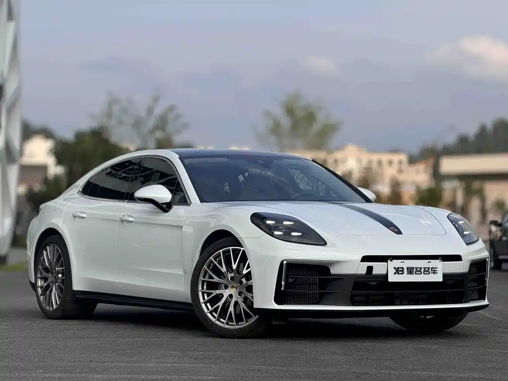 Porsche Panamera — миниатюра 3