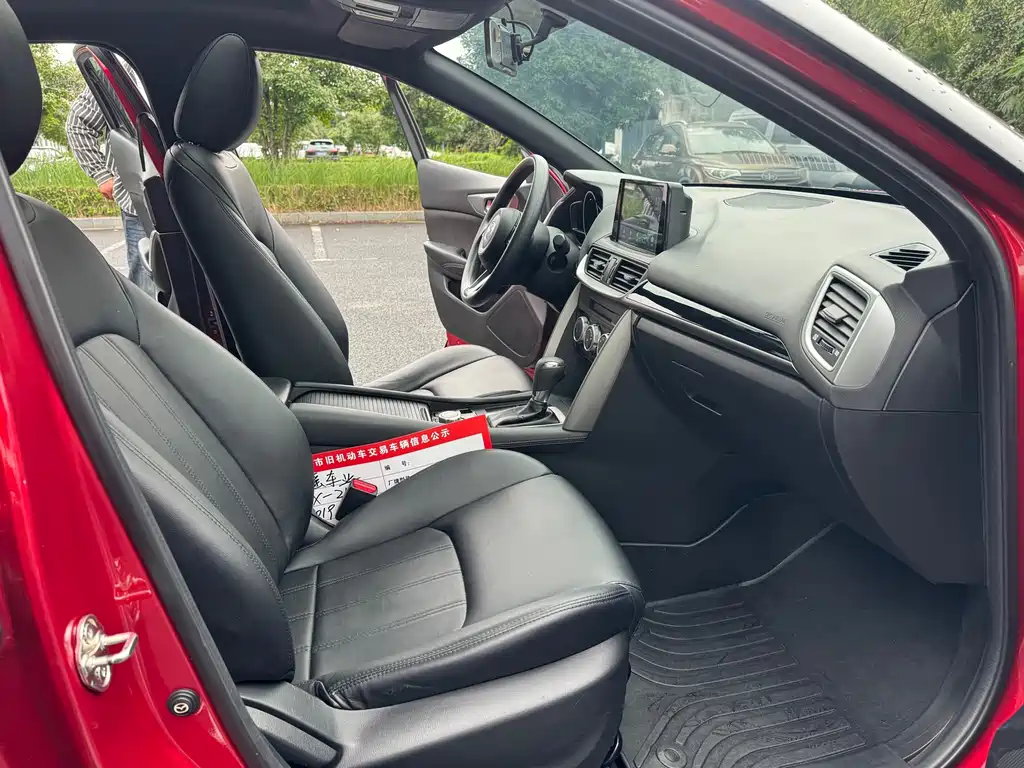Mazda CX-4 — миниатюра 8