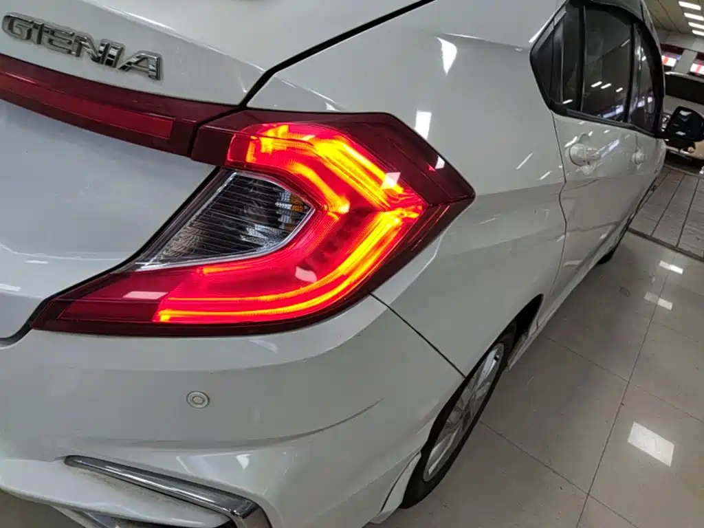 Honda Gienia — миниатюра 8