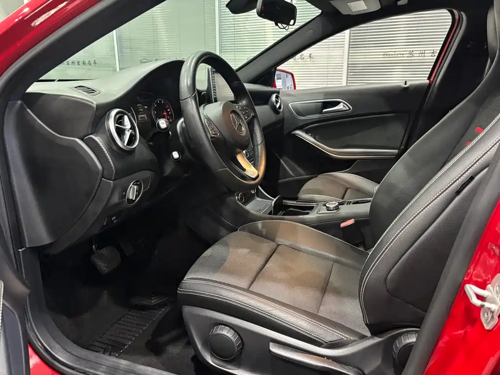 Mercedes-Benz A-Class (Import) — миниатюра 9