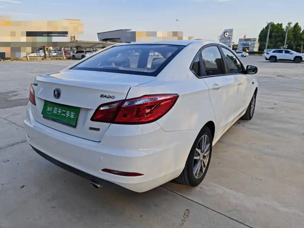 Changan Eado — миниатюра 7