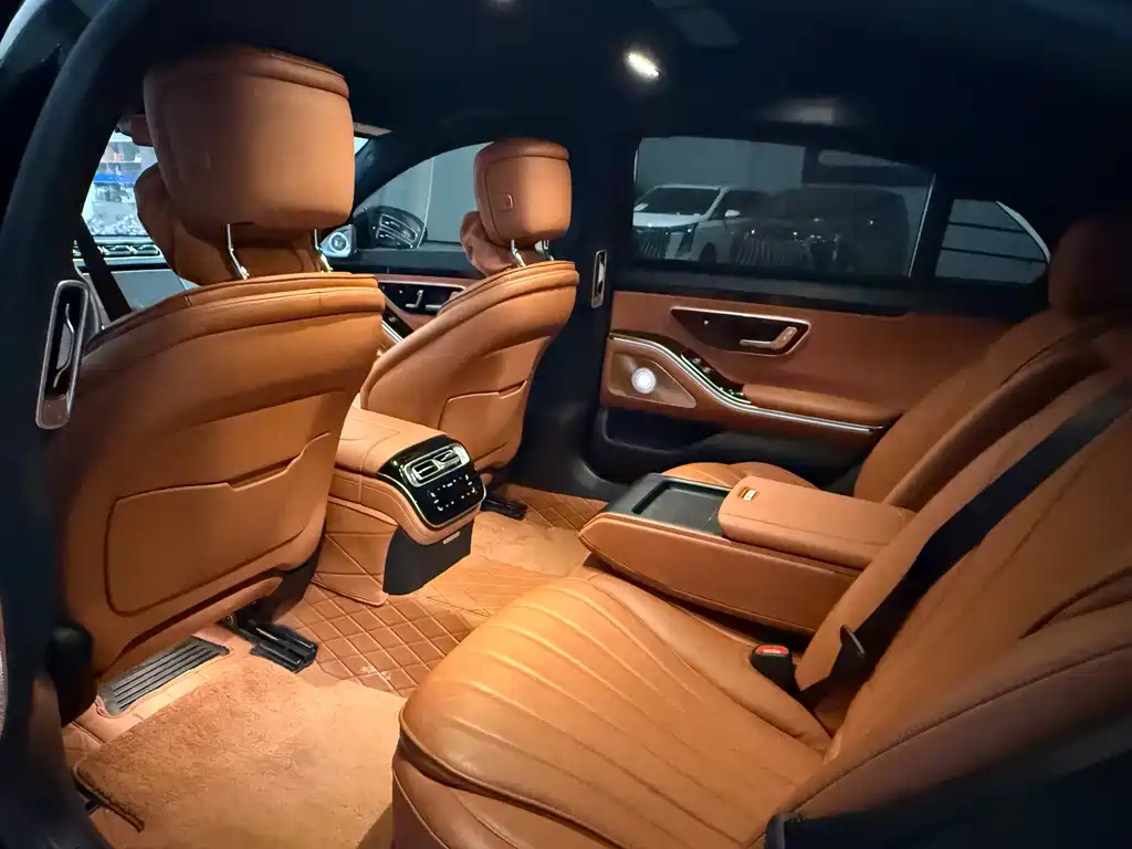 Mercedes-Benz S-Class — миниатюра 5