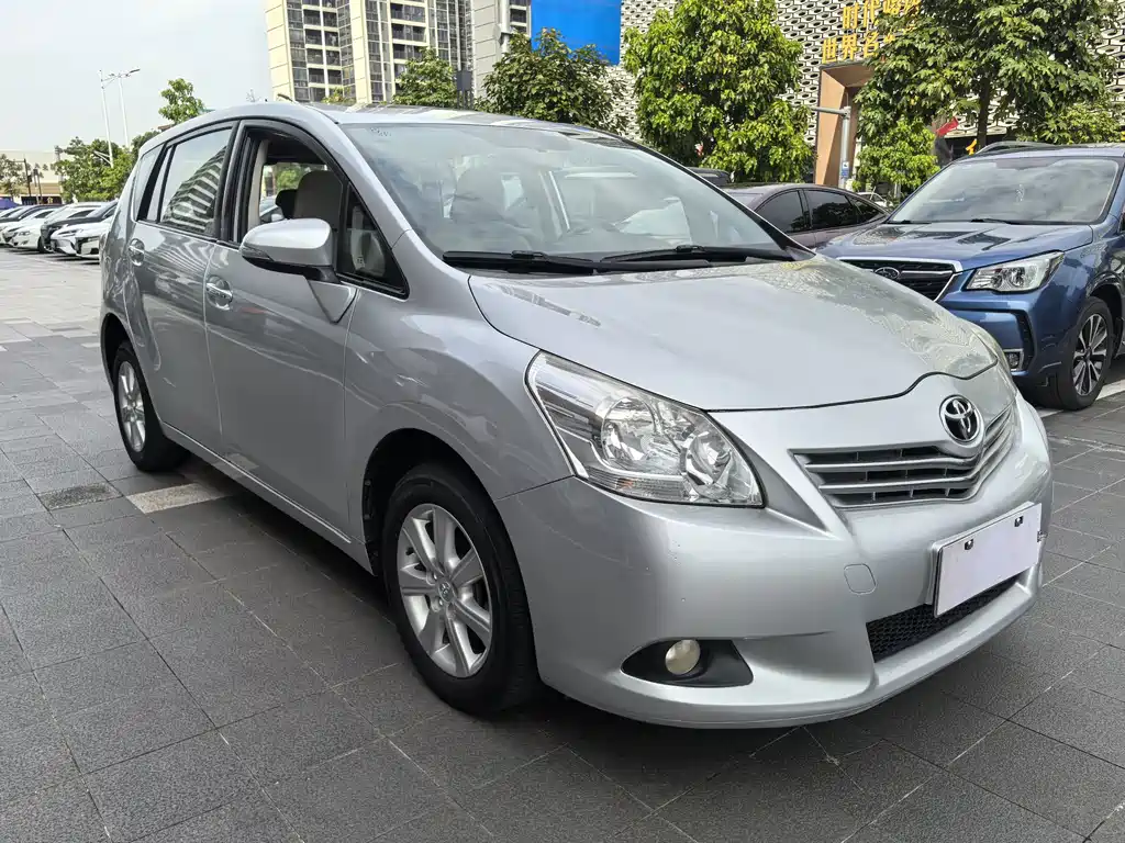 Toyota Verso — миниатюра 3
