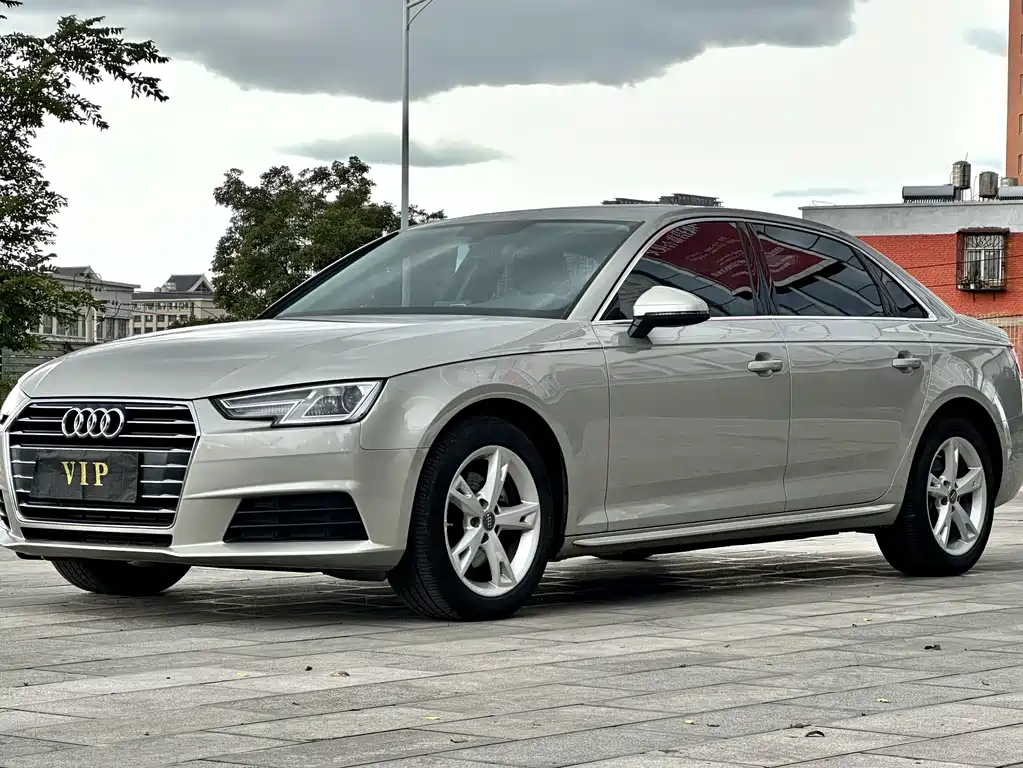 AUDI  A4L