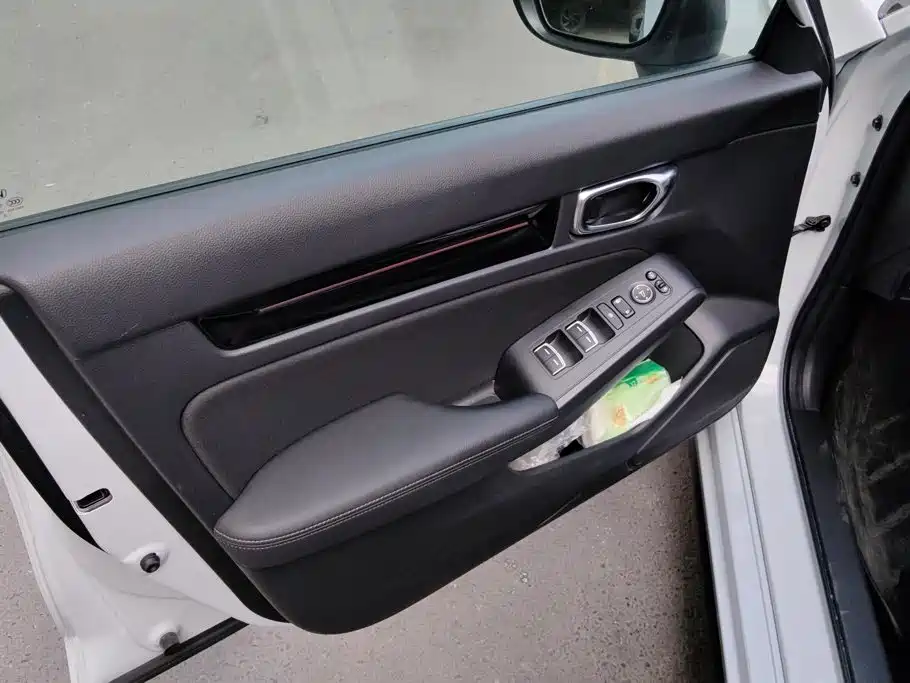 Honda Civic — миниатюра 7