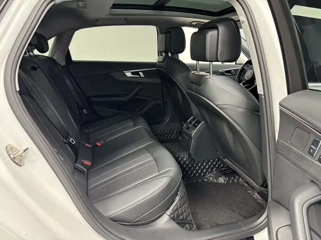 Audi A4L — миниатюра 17