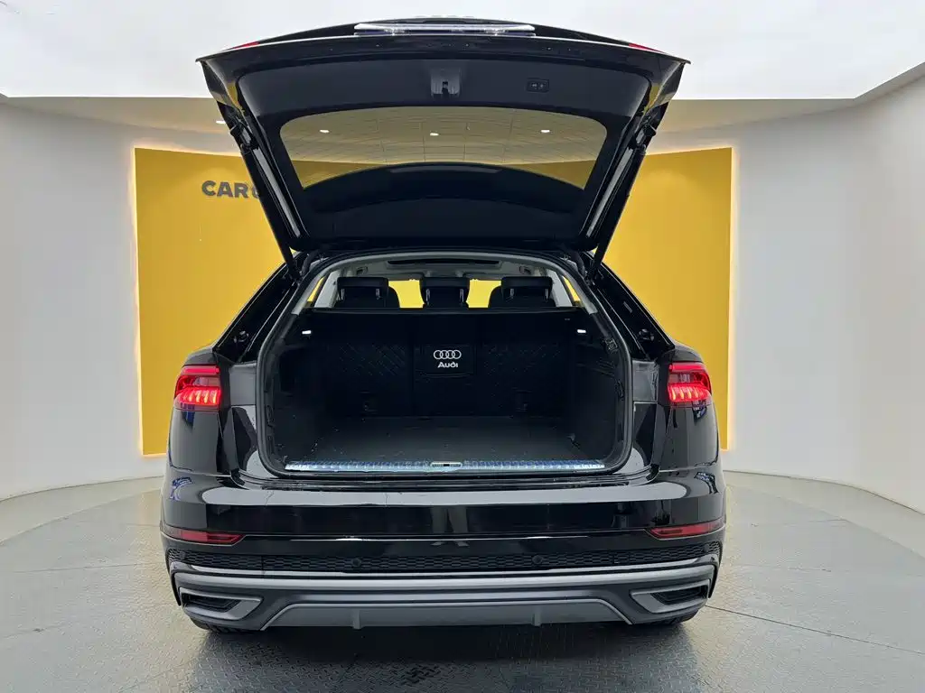 Audi Q8 — миниатюра 13