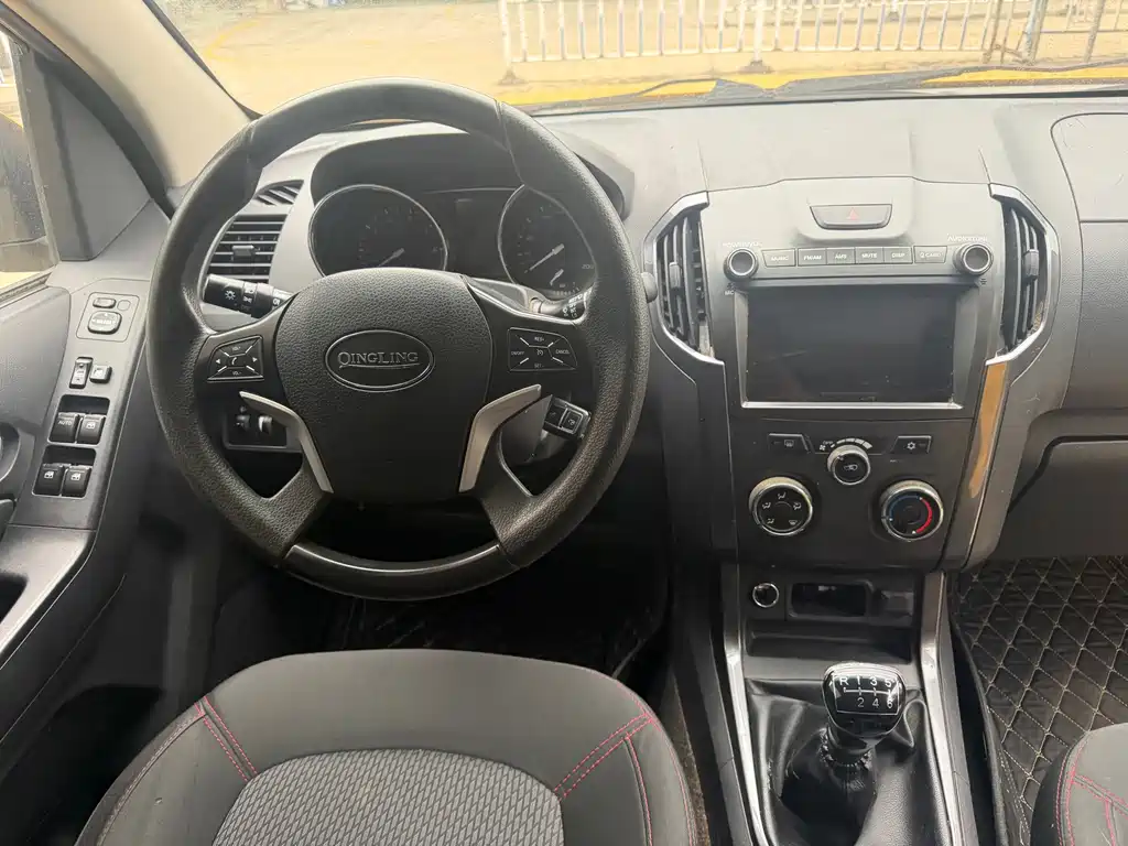 Isuzu TAGA Daga — миниатюра 11