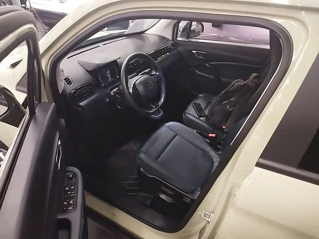 Leapmotor Leapmotor T03 — миниатюра 21