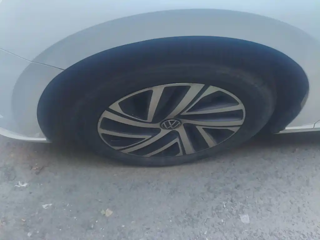 Volkswagen Lavida — миниатюра 23
