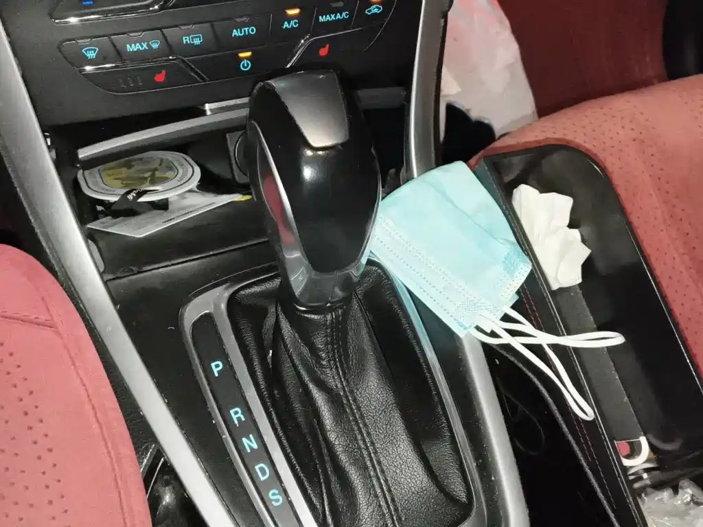 Ford Edge — миниатюра 10