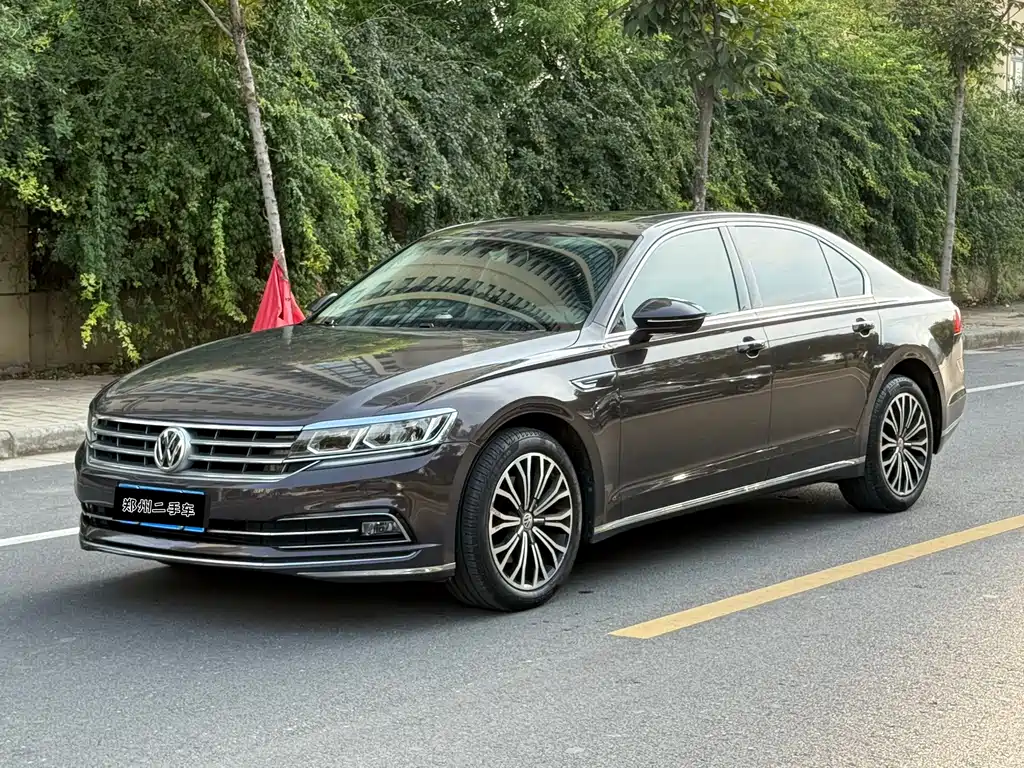 Volkswagen Phideon