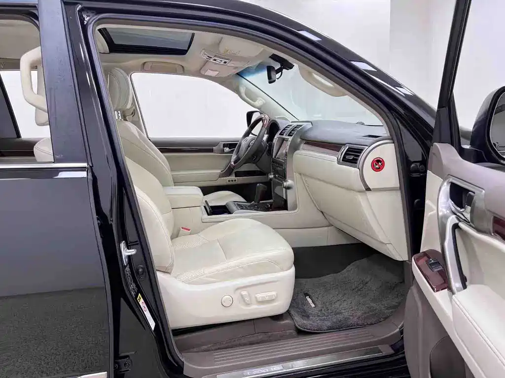Lexus GX — миниатюра 23