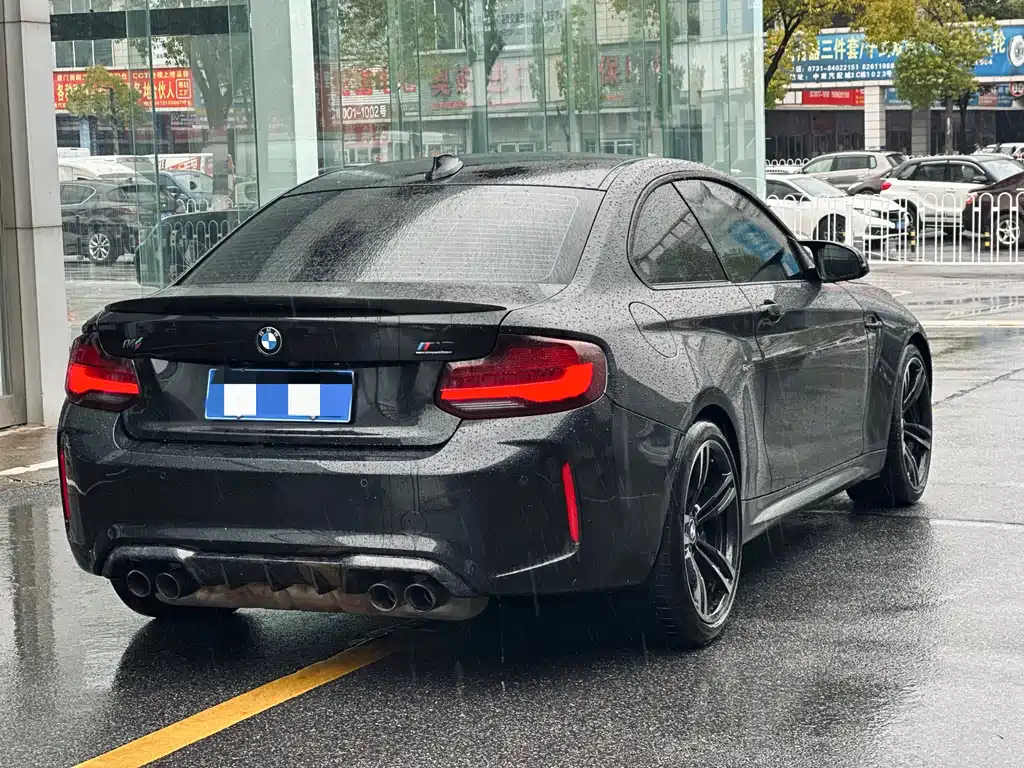 BMW M2