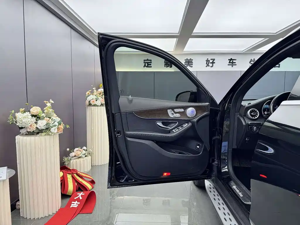 Mercedes-Benz GLC — миниатюра 4