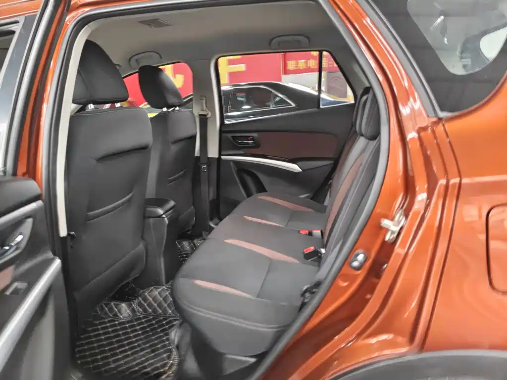 Suzuki Vitara — миниатюра 5