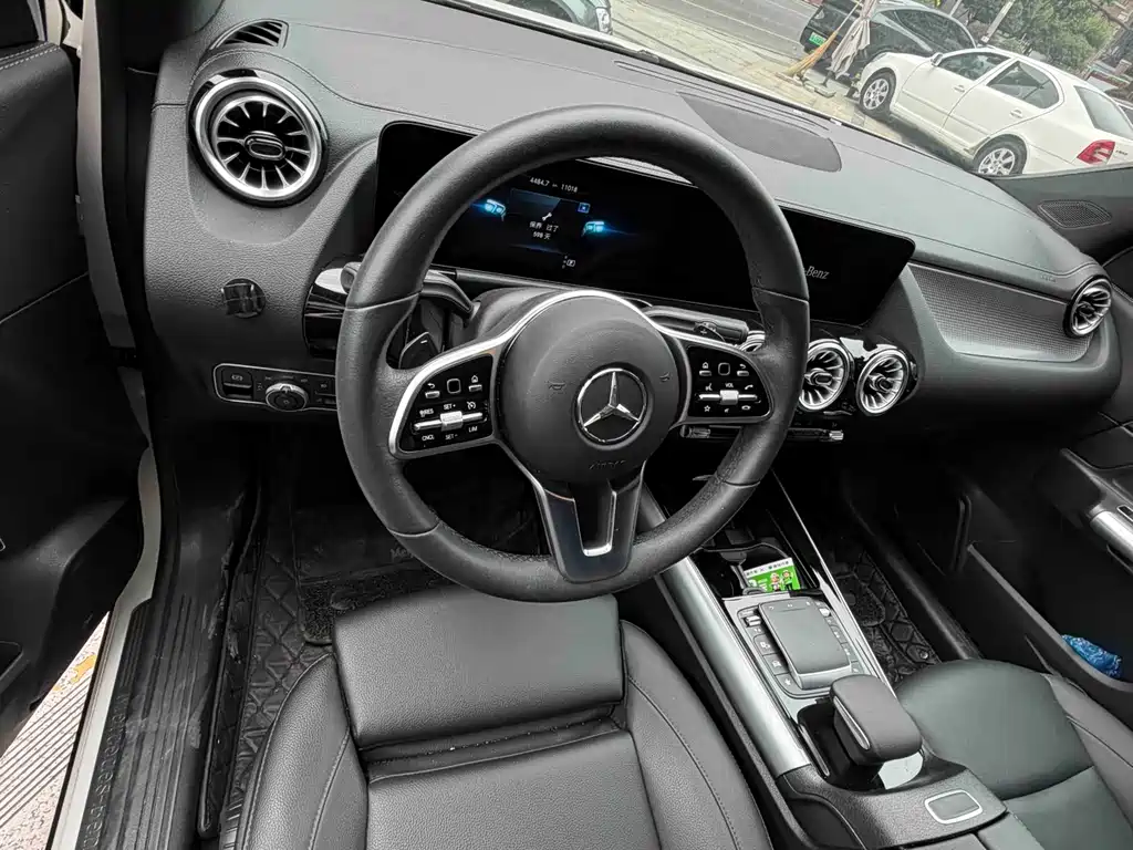 Mercedes-Benz GLA 2022 GLA 220