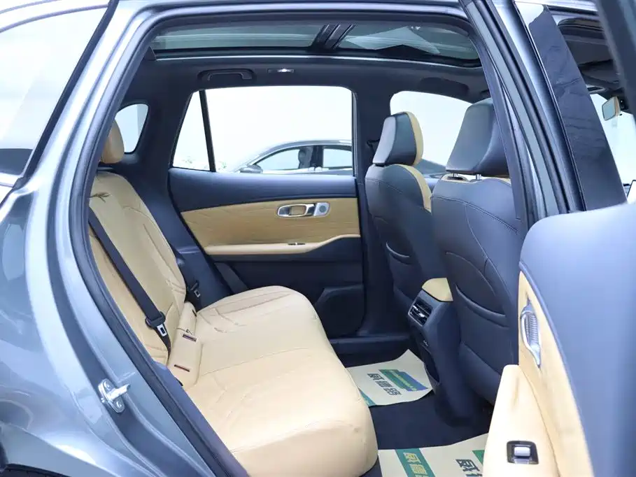 GEELY GALAXY GALAXY STARSHIP 7 EM I