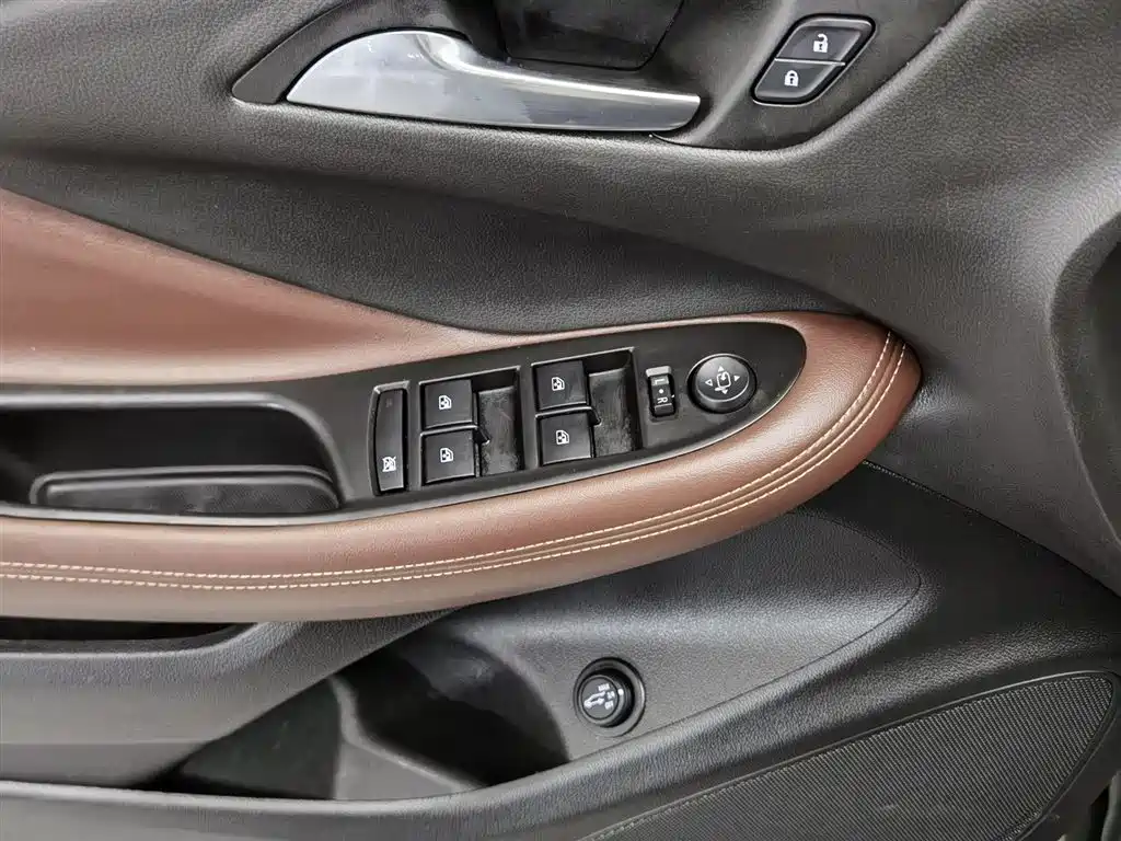 Buick Envision Plus Plus 2018 28T Elite