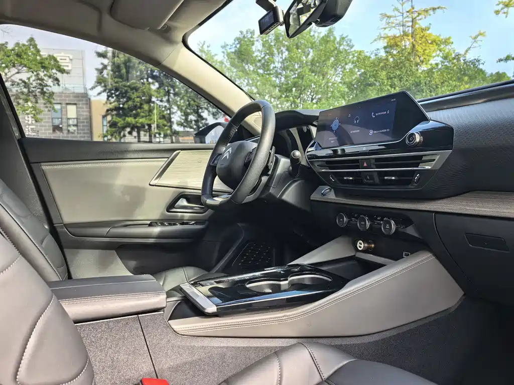 Citroen C5 X — миниатюра 13