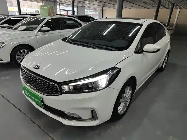 KIA K3 2016