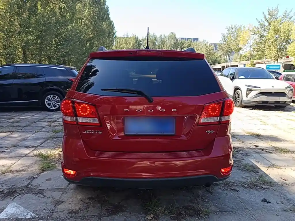 Dodge Journey — миниатюра 6