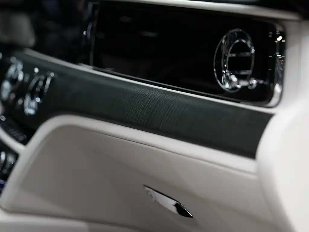 Rolls-Royce Ghost — миниатюра 35