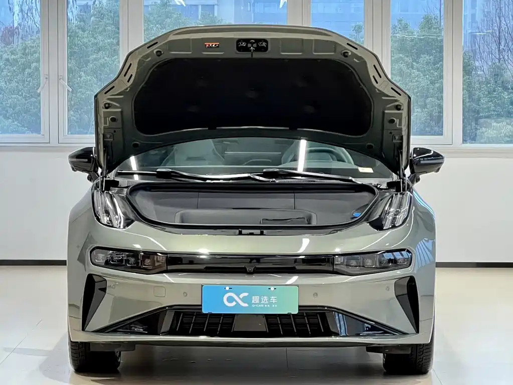 ZEEKR EXTREME KRYPTON 001