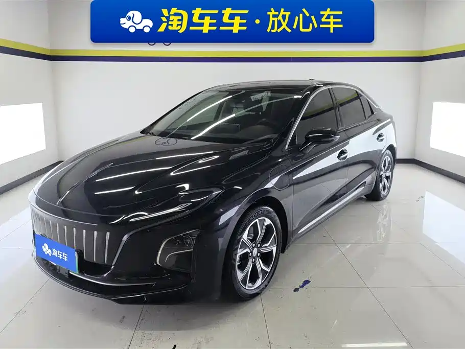 Hongqi Hongqi E-QM5 2023