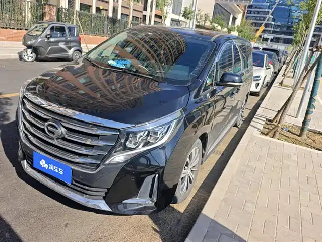 GAC TRUMPCHI M8