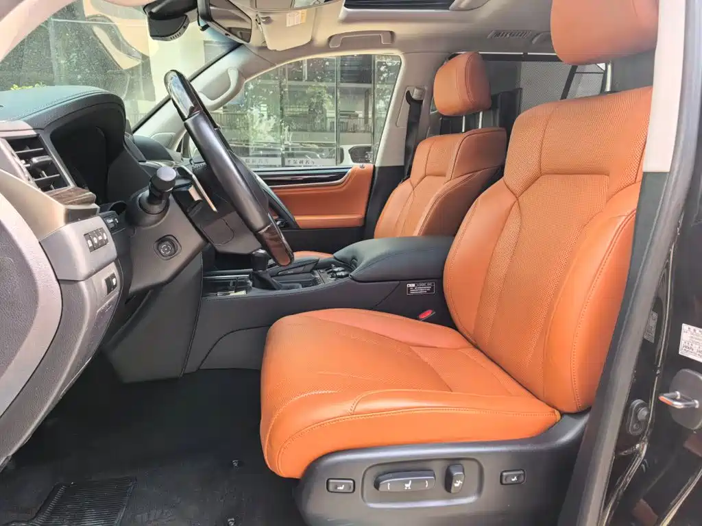 Lexus LX 570 Premium Luxury Edition, фото 5