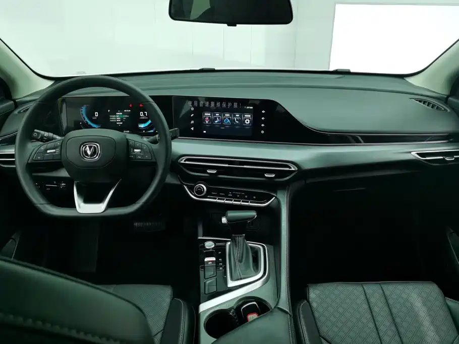 Changan Eado — миниатюра 12