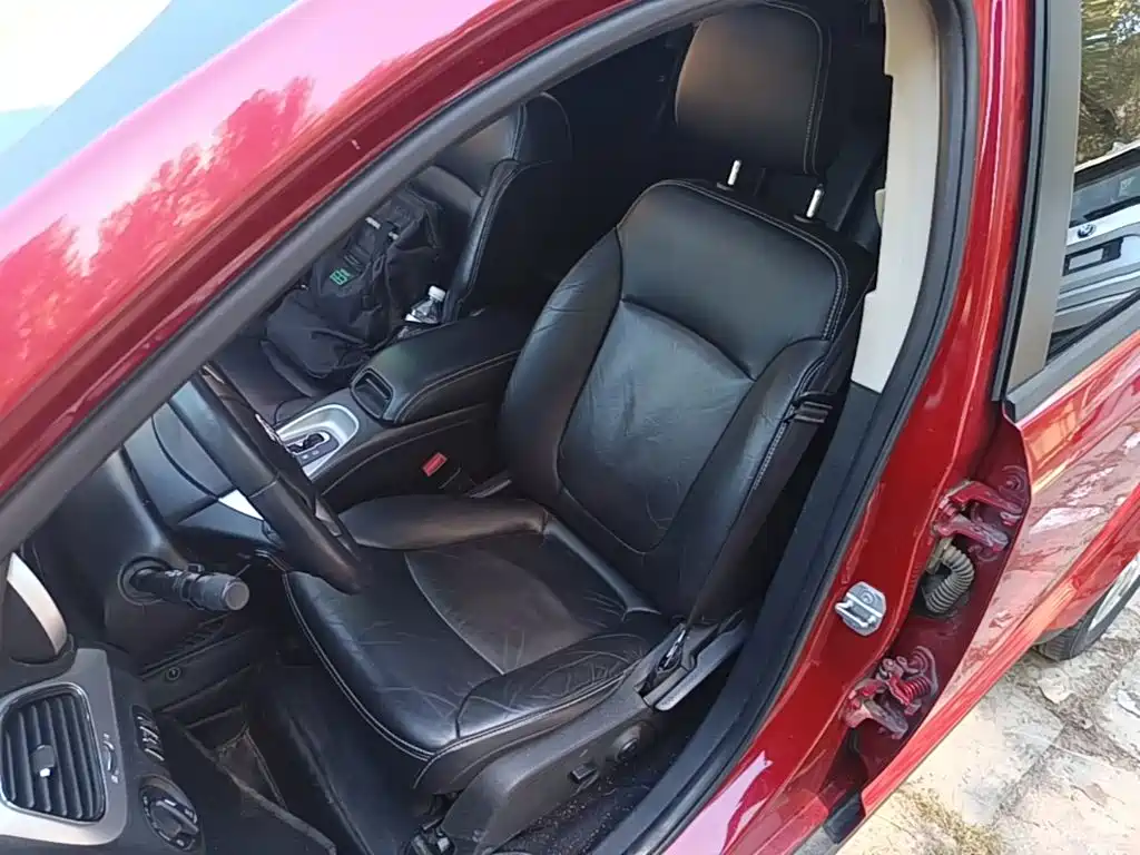 Dodge Journey — миниатюра 15
