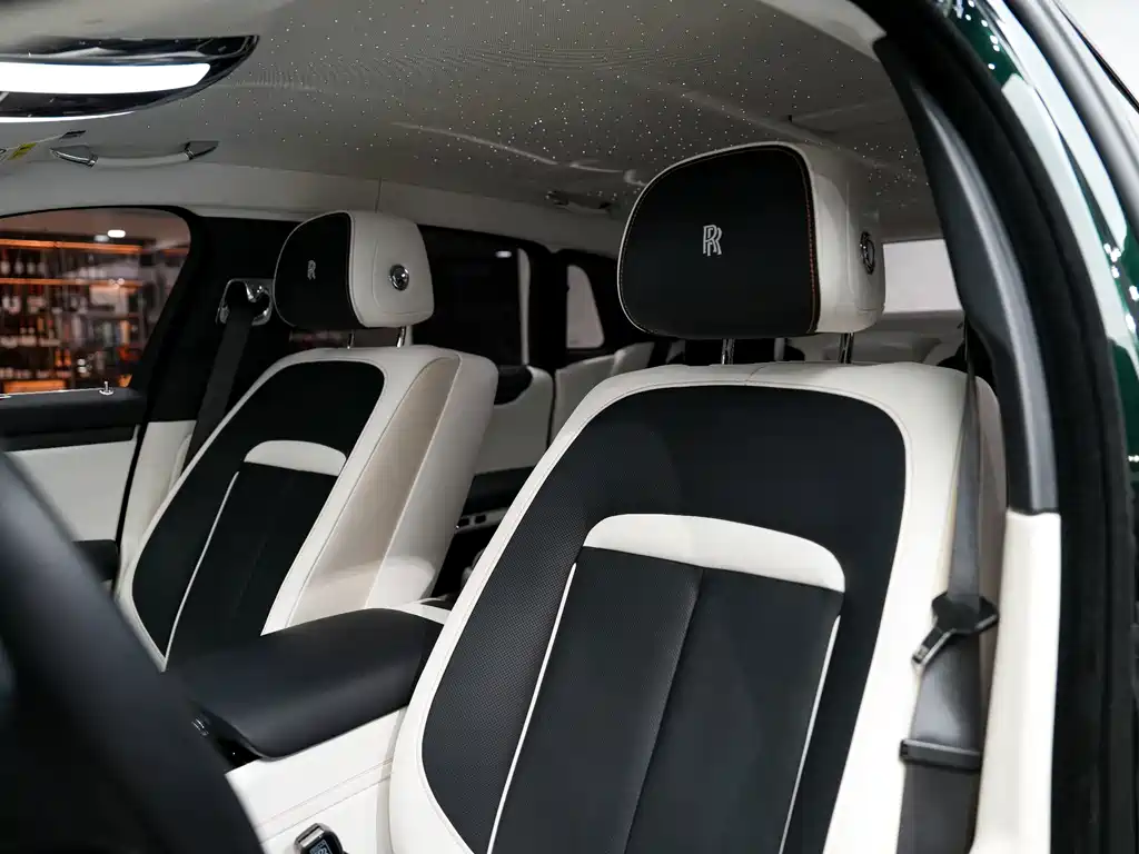 Rolls-Royce Ghost — миниатюра 38