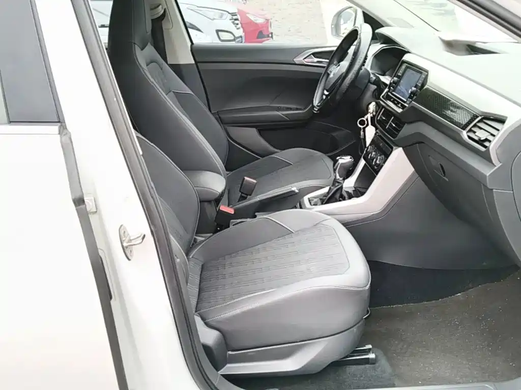 Volkswagen T-Cross — миниатюра 25