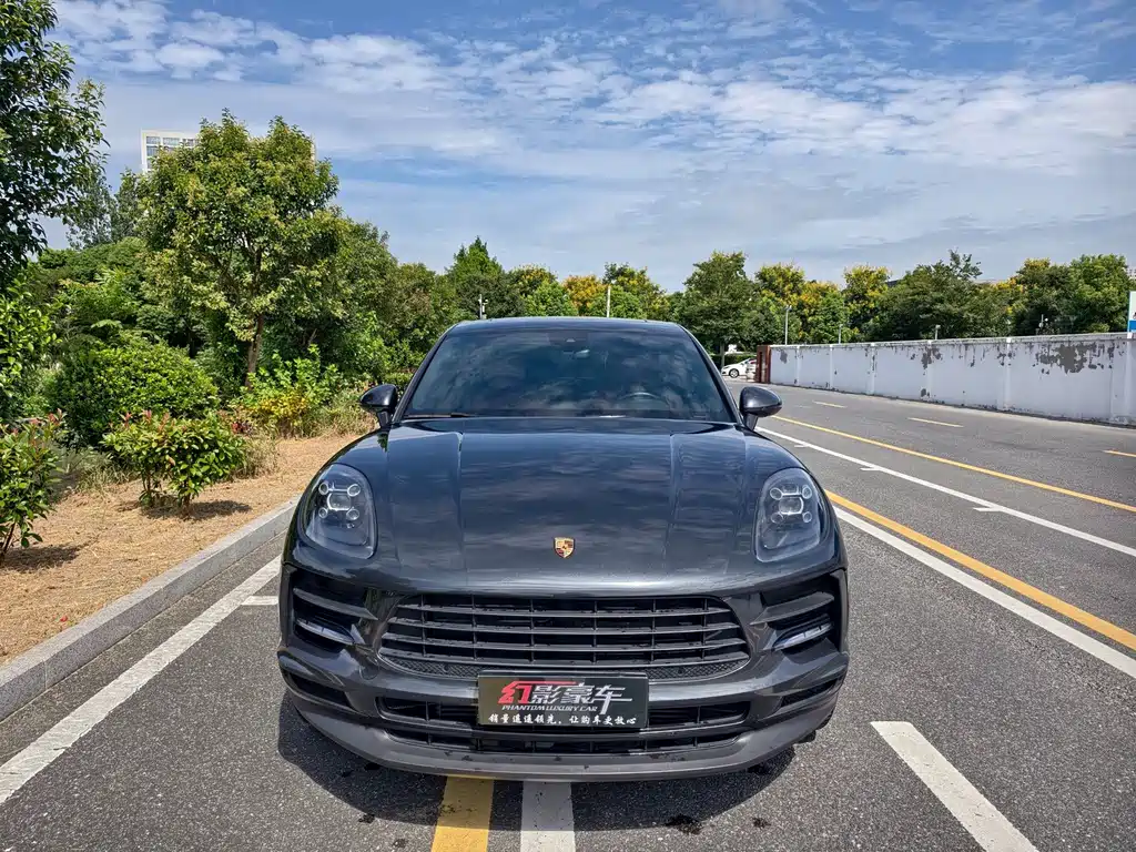 Porsche Macan — миниатюра 2