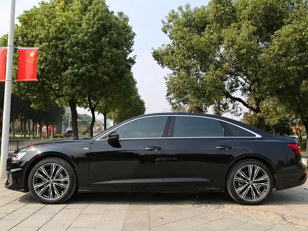 Audi A6L — миниатюра 9