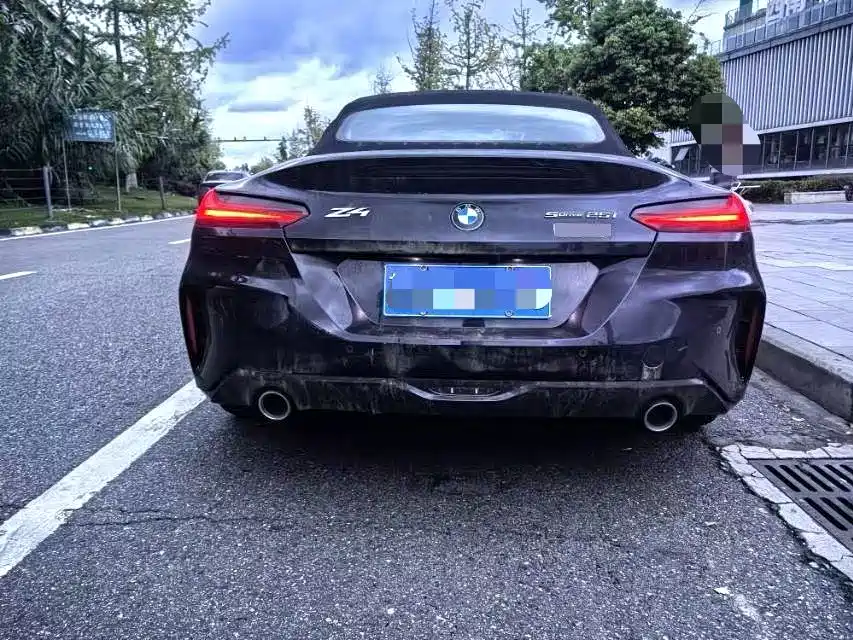 BMW Z4 — миниатюра 6