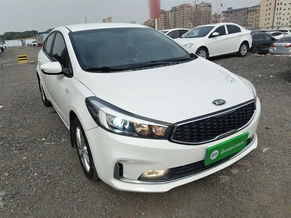 KIA K3