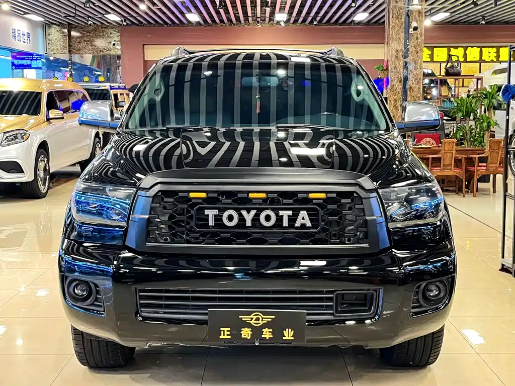 Toyota Sequoia 2010 5.7 Platinum