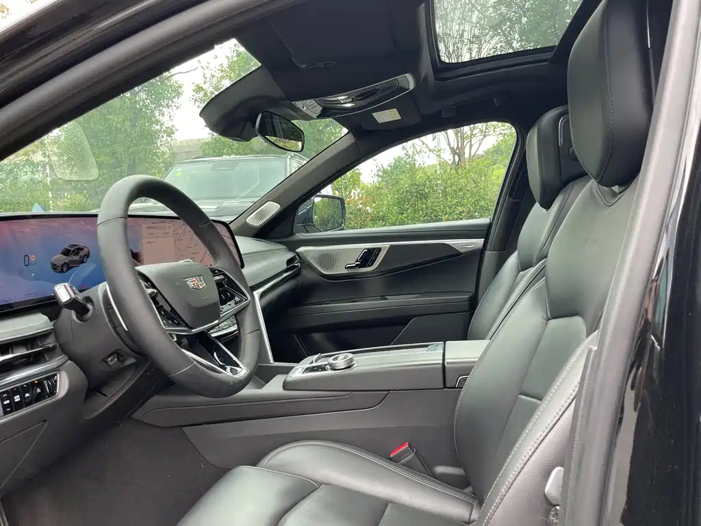 Cadillac CT6 — миниатюра 5