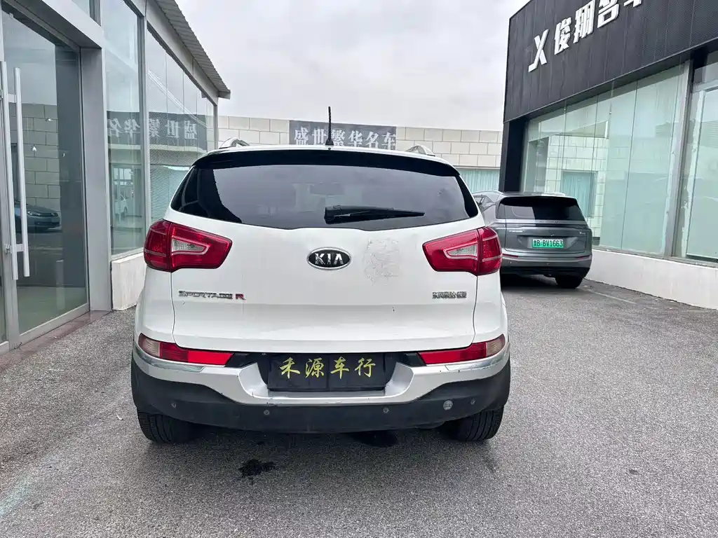 Kia Sportage — миниатюра 6