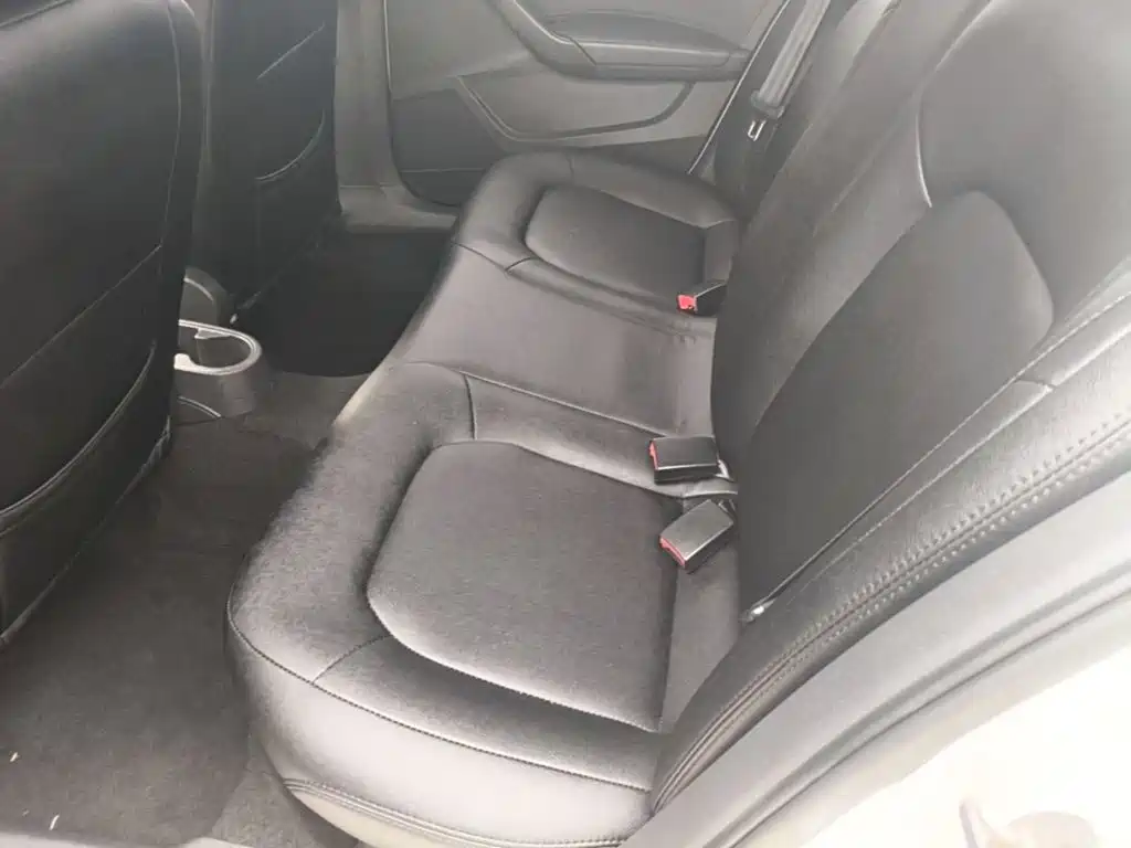 Volkswagen Santana — миниатюра 17