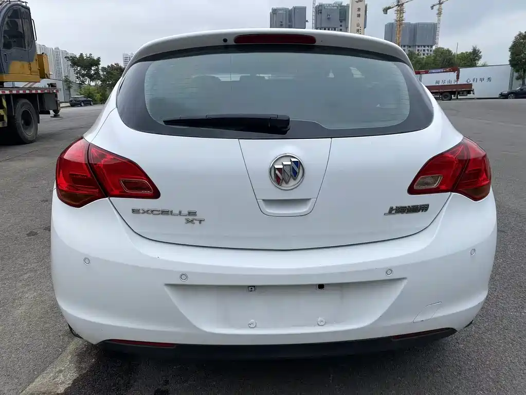 Buick Excelle — миниатюра 7