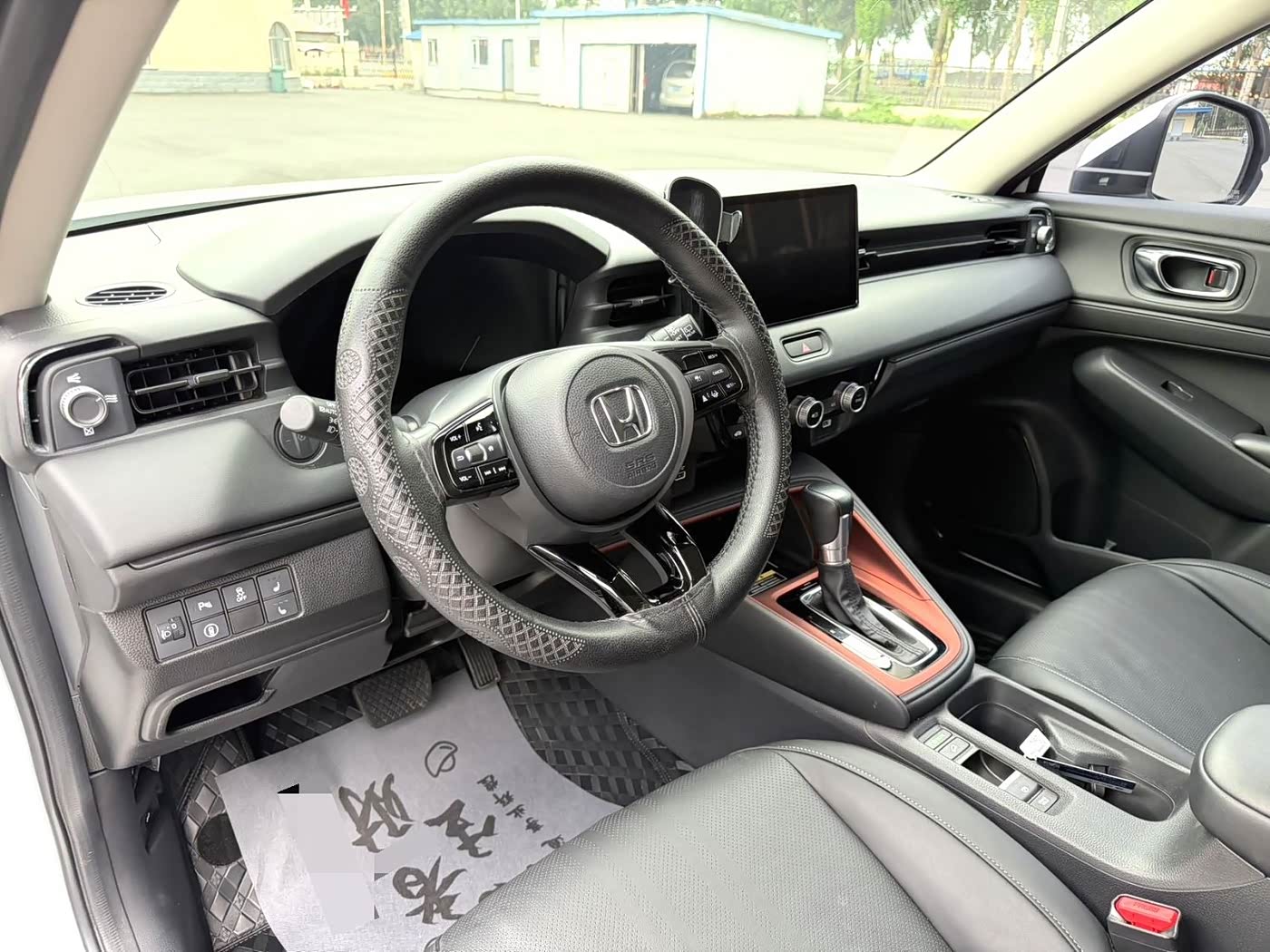 Honda XR-V 1.5 л 2022 г. Белый, пробег 42000 км