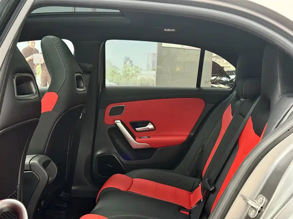 MERCEDES-BENZ A CLASS AMG