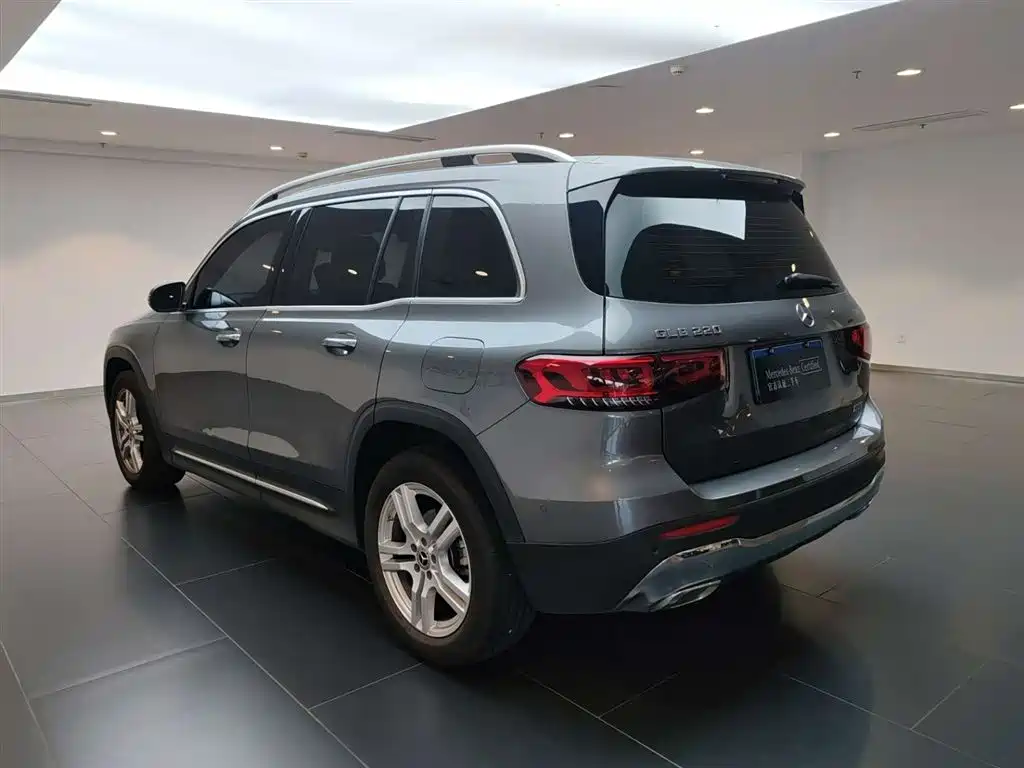 Mercedes-Benz GLB 2023 GLB 220