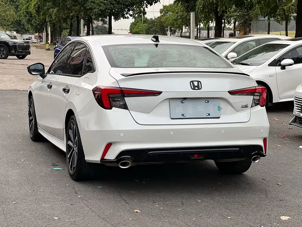 Honda Integra — миниатюра 7