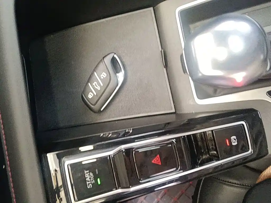 Roewe i5 — миниатюра 9