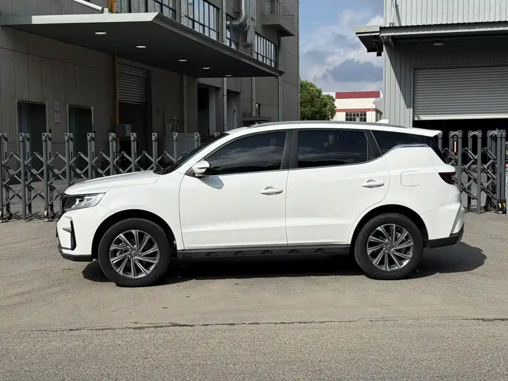 Geely Vision X6 — миниатюра 5